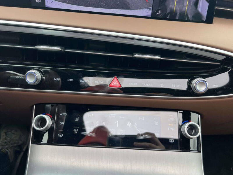 2026 Genesis GV70 2.5T Advanced