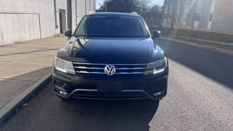 2018 Volkswagen Tiguan 2.0T SEL 4Motion