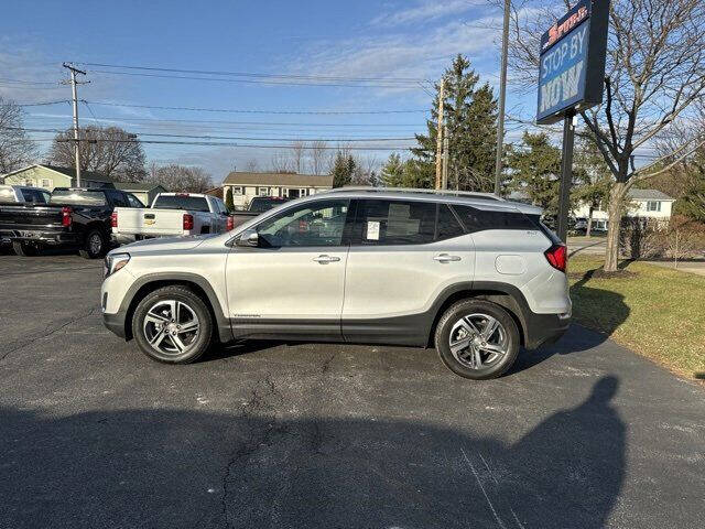 2021 GMC Terrain SLT