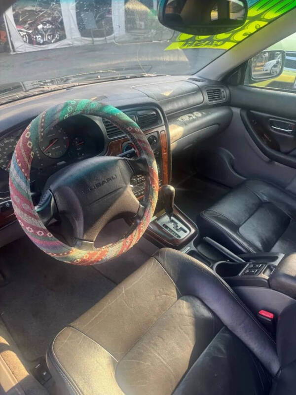 2000 Subaru Outback Limited