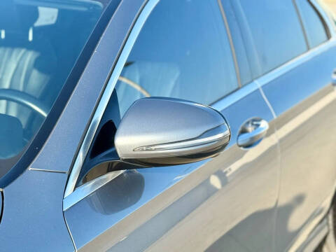 2019 Mercedes-Benz E-Class E 300