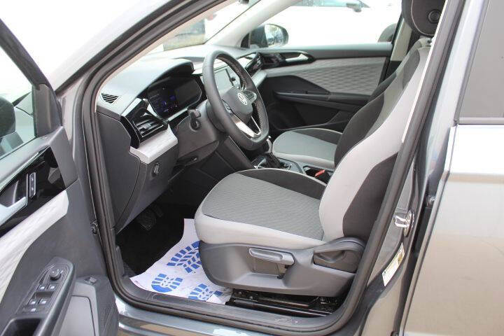 2024 Volkswagen Taos S