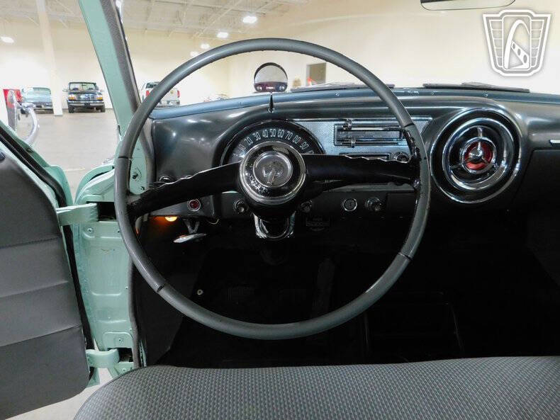 1954 Pontiac Chieftain