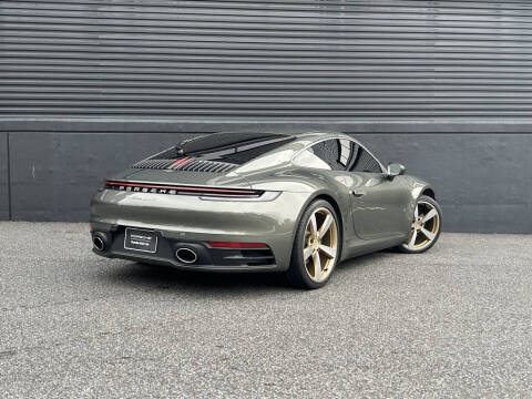 2022 Porsche 911 Carrera 4