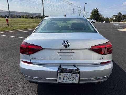 2017 Volkswagen Passat V6 SEL Premium