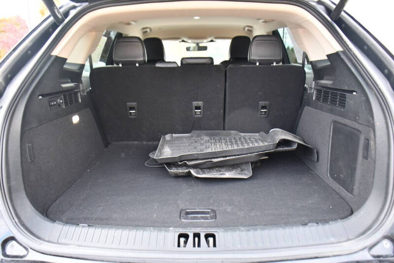 2022 Lincoln Nautilus Standard