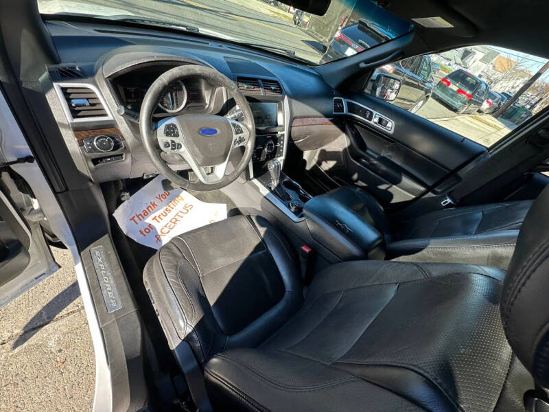 2014 Ford Explorer Limited