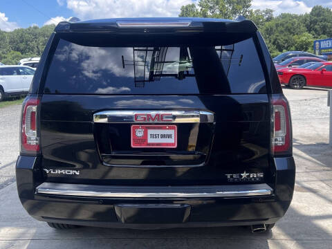 2016 GMC Yukon Denali
