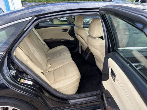 2013 Toyota Avalon Hybrid Limited