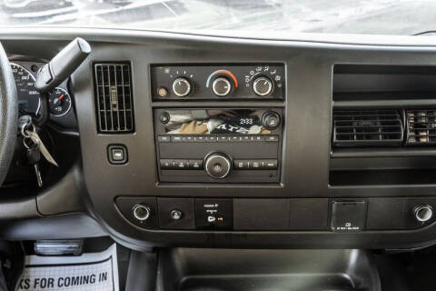 2023 GMC Savana 2500