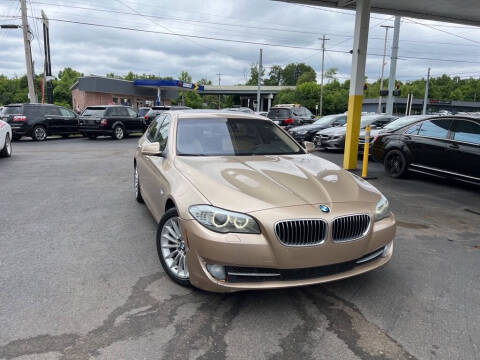 2012 BMW 5 Series 535i