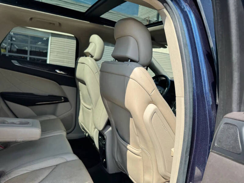 2017 Lincoln MKC Reserve