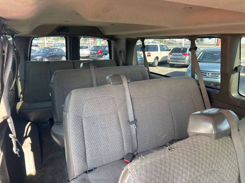 2017 Chevrolet Express LT 3500