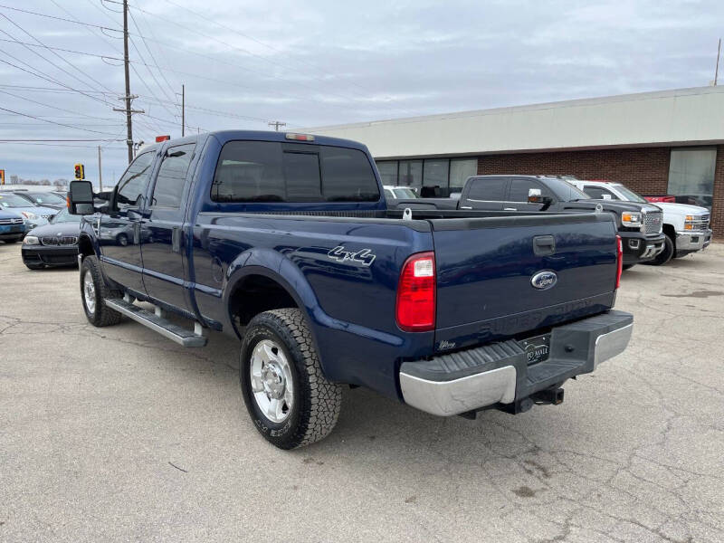 2010 Ford F-250 Super Duty XLT photo 10