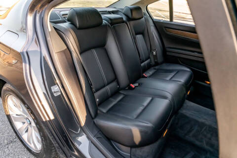 2011 BMW 7 Series 750Li xDrive