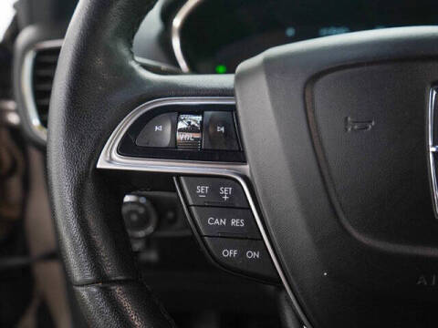 2020 Lincoln Nautilus Standard