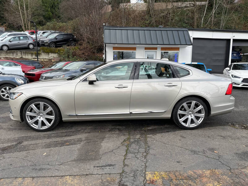 2017 Volvo S90 Inscription photo 2