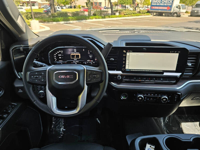 2024 GMC Sierra 1500