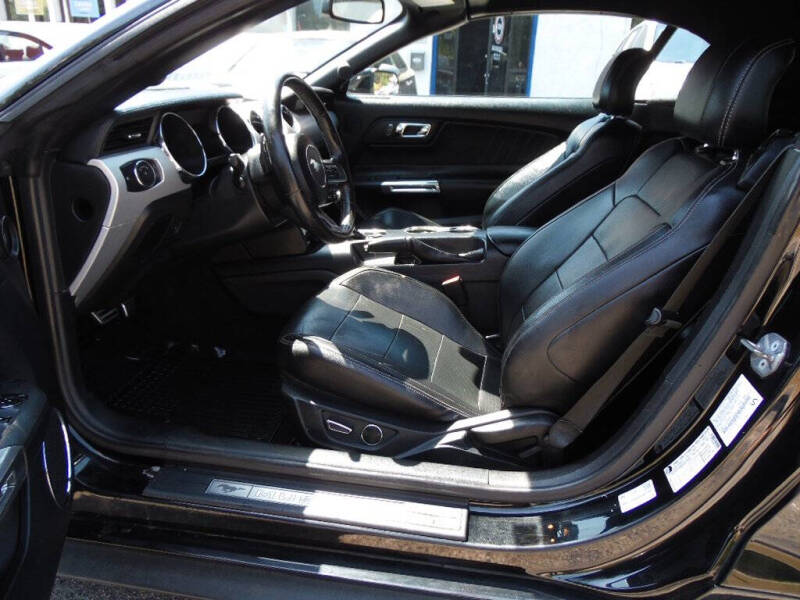 2016 Ford Mustang EcoBoost Premium