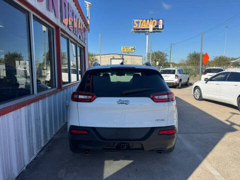 2014 Jeep Cherokee Altitude