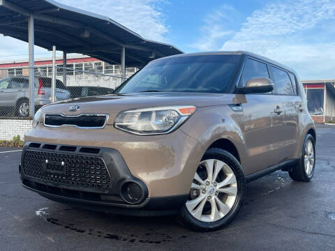 2014 Kia Soul for sale at MAGIC AUTO SALES in Little Ferry NJ
