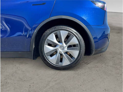 2020 Tesla Model Y Long Range