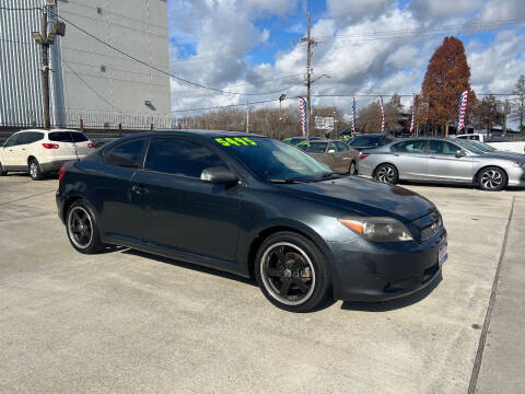 2005 Scion tC