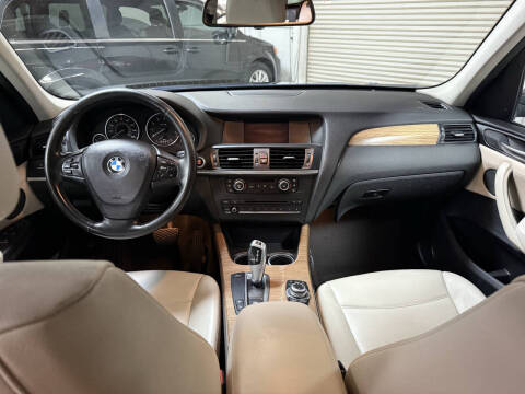 2011 BMW X3 xDrive28i