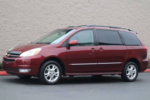 2004 Toyota Sienna for sale at Overland Automotive in Hillsboro OR