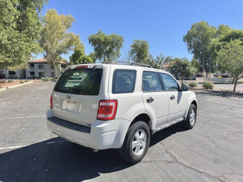 2009 Ford Escape XLS