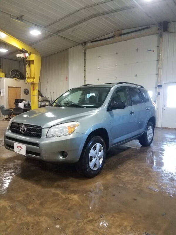 2007 Toyota RAV4 for sale at WESTSIDE GARAGE LLC in Keokuk IA