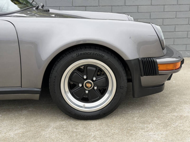 1985 Porsche 911 Carrera