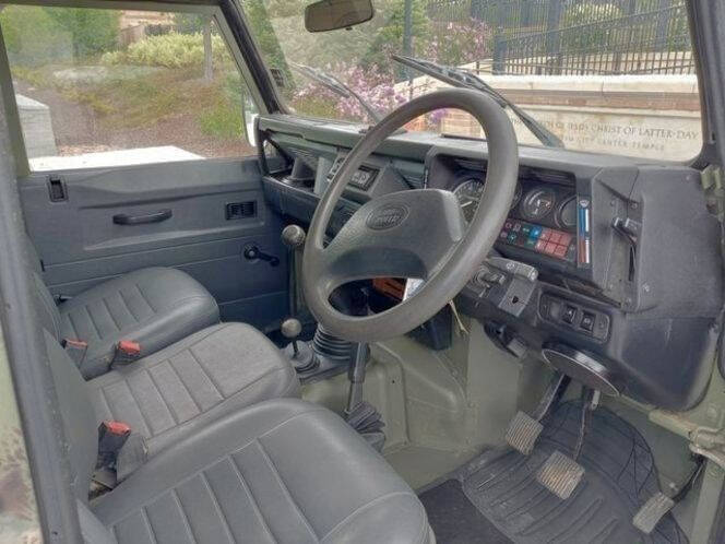 1988 Land Rover Defender