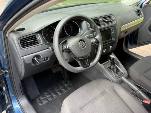 2016 Volkswagen Jetta