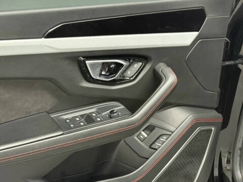 2021 Lamborghini Urus