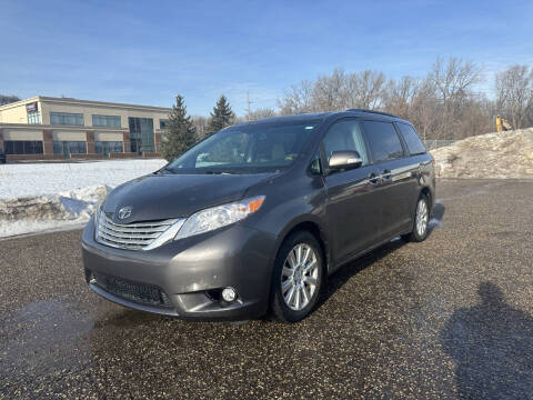 2014 Toyota Sienna Limited 7-Passenger