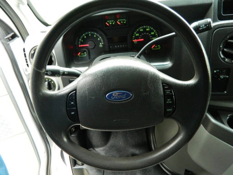2013 Ford E-Series E-150