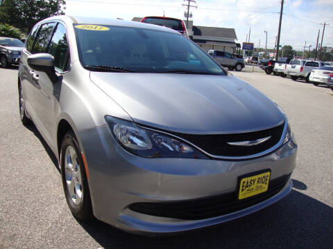 2017 Chrysler Pacifica for sale at Easy Ride Auto Sales Inc in Chester VA