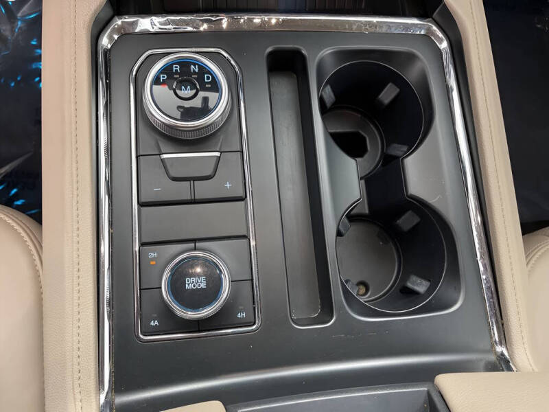 2023 Ford Expedition MAX XLT
