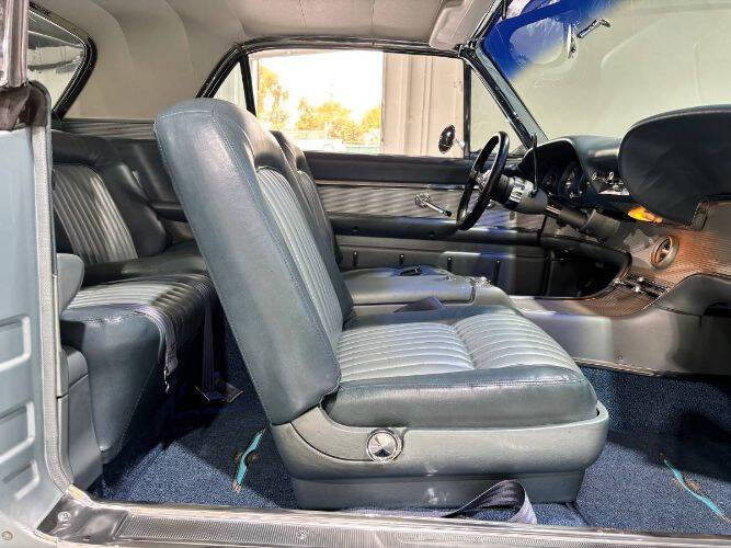 1962 Ford Thunderbird