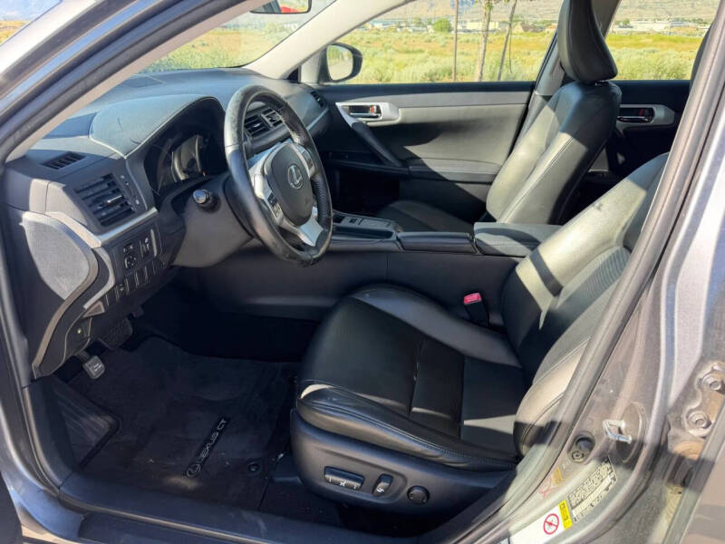 2013 Lexus CT 200h