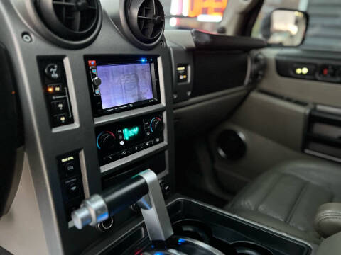 2003 HUMMER H2 Lux Series