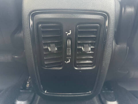 2020 Jeep Grand Cherokee Laredo E