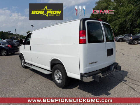 2025 Chevrolet Express 2500