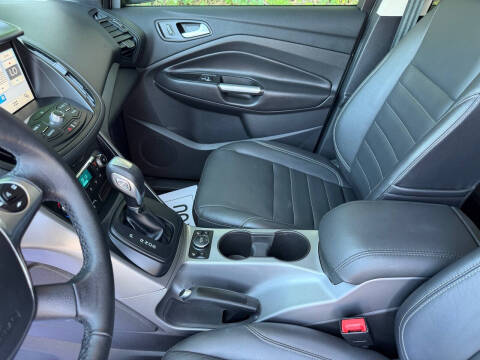 2016 Ford Escape SE