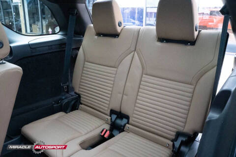 2022 Land Rover Discovery P300 S