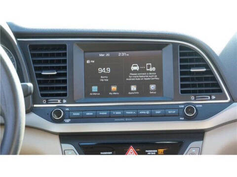 2018 Hyundai Elantra