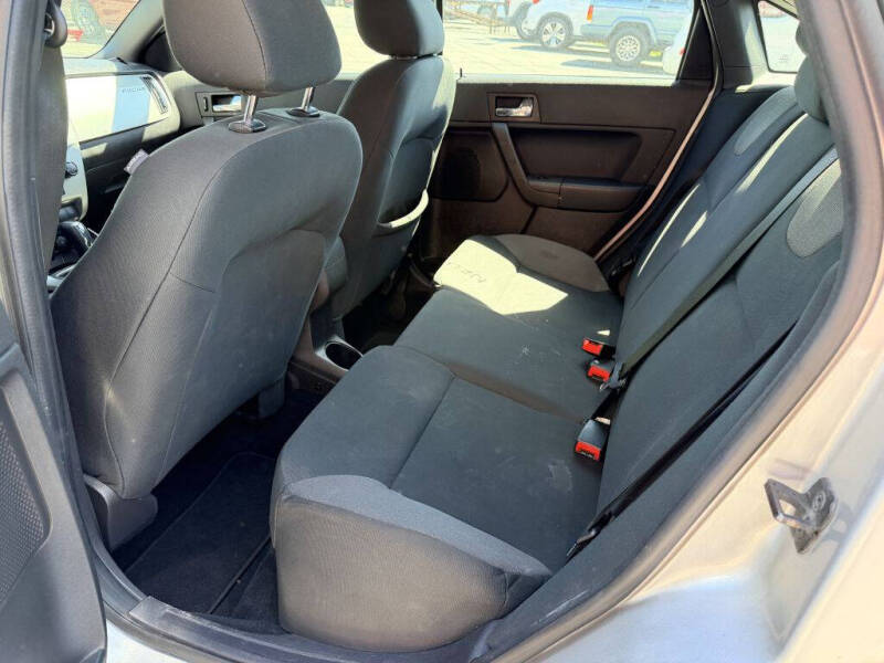 2009 Ford Focus SES