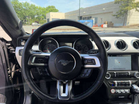 2017 Ford Mustang EcoBoost Premium