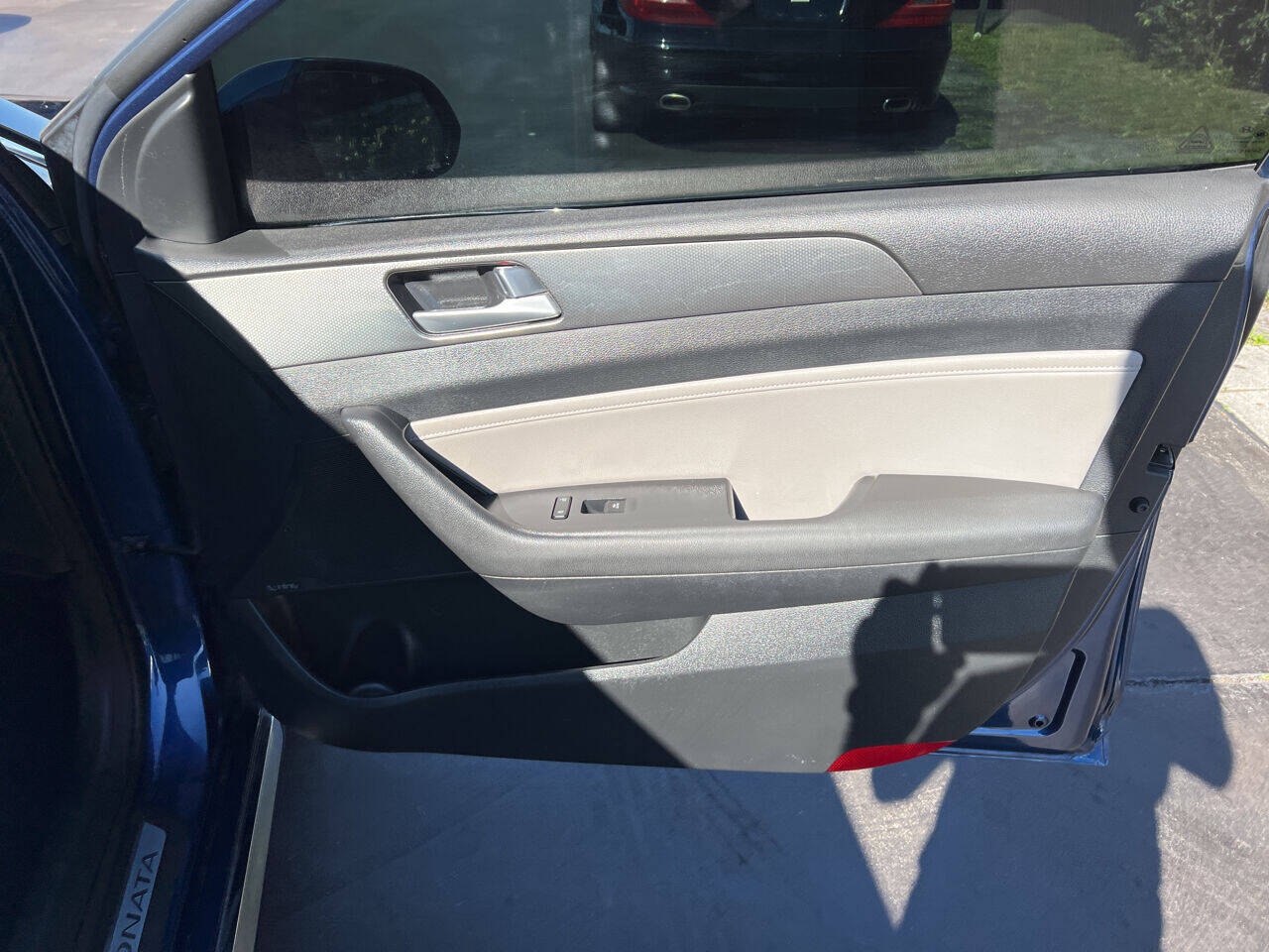 2015 Hyundai Sonata  - $14,900